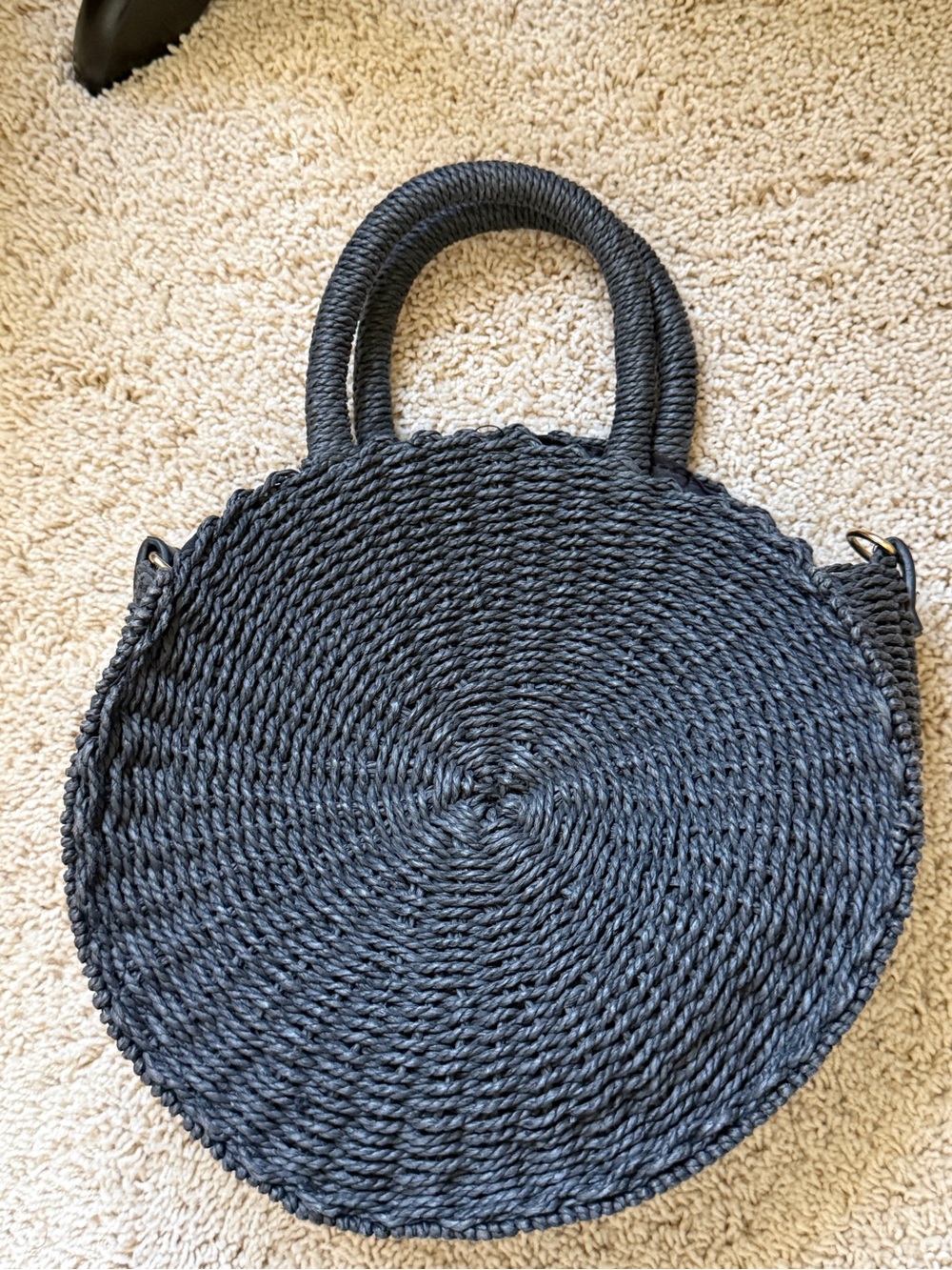 Round Black Woven Tote Bag - Picture 4 of 6